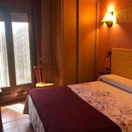 Casa Jesus Guest House Abiego Bagian luar foto